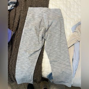 Lululemon white stripped tights, minimal wear size 8